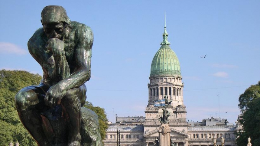 Οι ΗΠΑ ρίχνουν δισεκατομμύρια για να σώσουν τον «Σύμμαχο του Trump» στην... Αργεντινή