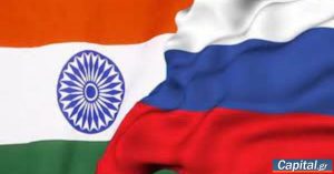 Οι ΗΠΑ υποστηρίζουν πως η Ινδία μείωσε στο μισό τις εισαγωγές ρωσικού πετρελαίου