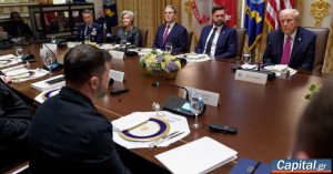 FT: Ο Τραμπ κάλεσε τον Ζελένσκι να αποδεχθεί τους όρους της Ρωσίας ή να βρεθεί αντιμέτωπος με την καταστροφή