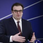 Πιερρακάκης στο Reuters: Χρειαζόμαστε περισσότερες διασυνοριακές συγχωνεύσεις και εξαγορές στην Ευρώπη