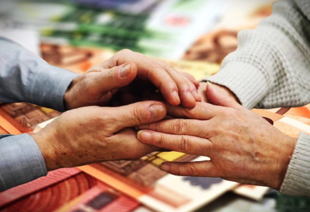 ΕΦΚΑ- Επίδομα 250 ευρώ σε συνταξιούχους: Πότε θα δοθεί - FinanceNews.gr