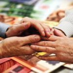 ΕΦΚΑ- Επίδομα 250 ευρώ σε συνταξιούχους: Πότε θα δοθεί - FinanceNews.gr