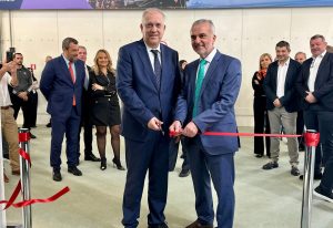 Τ. Θεοδωρικάκος: Η ελληνική βιομηχανία αλουμινίου δείχνει τον δρόμο για εξαγωγές και καινοτομία - FinanceNews.gr