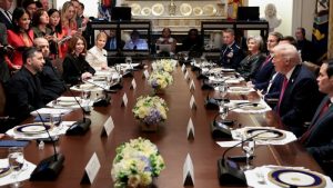 Αποκάλυψη FT: Πανικός και άγχος στην Ουκρανία μετά τη συνάντηση Trump με Zelensky - Έντονη απογοήτευση για ΗΠΑ