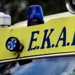Τροχαίο στο Μενίδι: Στο νοσοκομείο οδηγός οχήματος που «καρφώθηκε» σε δέντρο - Τι συνέβη
