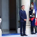 Τρέχουν να σωθούν από το χάος της Γαλλίας οι «φίλοι» του Macron – Παραιτήθηκε και ο Le Maire, μετά τη φυγή Lecornu