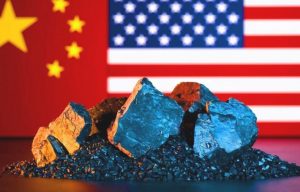 Τιτανομαχία για τις σπάνιες γαίες -  Η Κίνα κατηγορεί τις ΗΠΑ για πανικό, ο Trump απελεί με  100% δασμούς