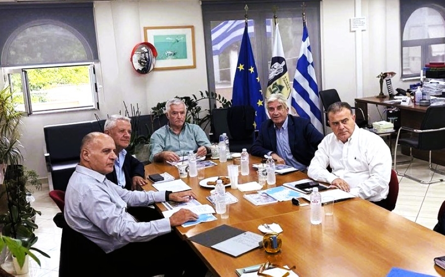 Δήμοι της Ανατολικής Αττικής ανάβουν το φως, με... κλαδέματα - FinanceNews.gr