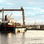 Ακινητοποιήθηκαν 20 πλοία στη Διώρυγα του Σουέζ λόγω ρωσικού τάνκερ - FinanceNews.gr