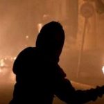 Εξάρχεια: Επίθεση αγνώστων με μολότοφ κατά αστυνομικών - Προσαγωγές και ζημιές