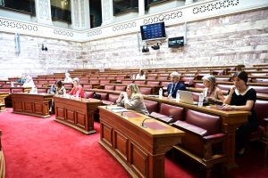 Βουλή: Αρχίζει σήμερα η επεξεργασία του σχεδίου νόμου του υπουργείου Εργασίας - FinanceNews.gr
