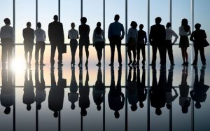 «Ξεκλειδώνουν» οι τριετίες για 500.000 εργαζομένους το 2027