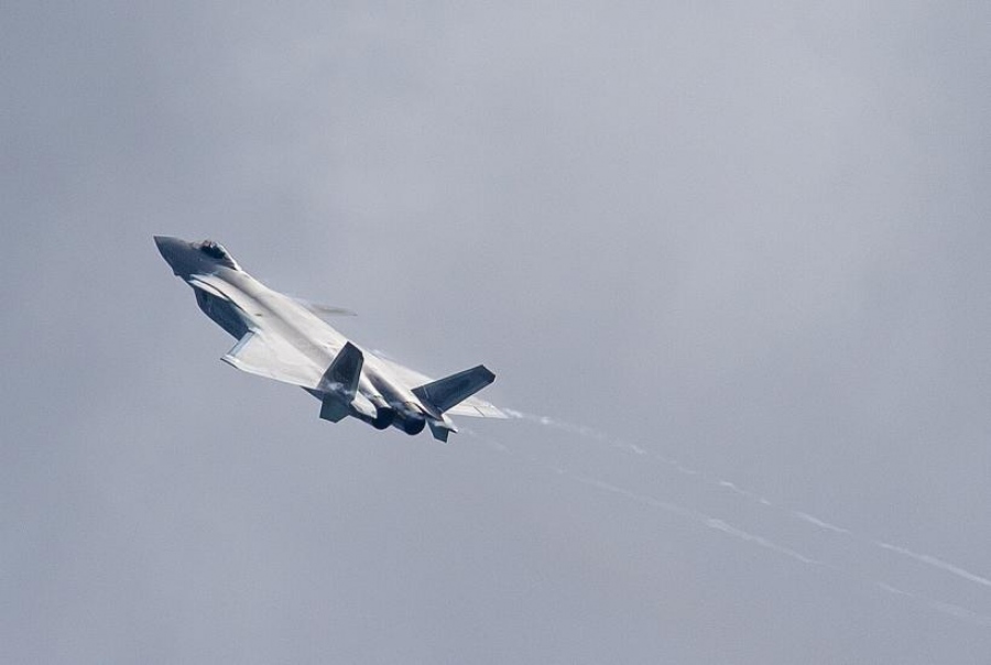 Το τρομερό μυστικό του J35 - Πώς το κινεζικό αεροσκάφος έγινε... μία σκιά για τα ραντάρ