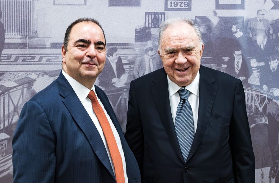 Ο Κόκκαλης «χτυπά το καμπανάκι» στο ΧΑ και βάζει την Intralot στο global πρωτάθλημα - FinanceNews.gr