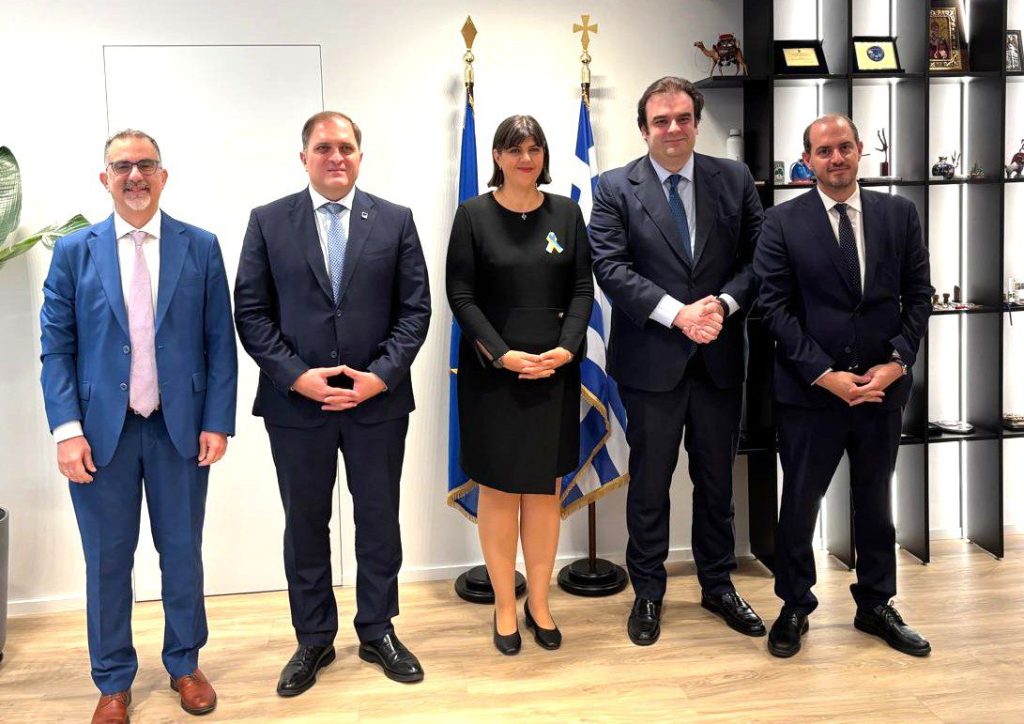 financialreport.gr