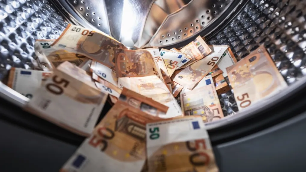 financialreport.gr