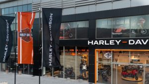 Harley-Davidson και Όμιλος Φάις εγκαινιάζουν ολοκληρωμένο κέντρο μοτοσικλετών στην Αττική