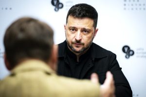 Ο Ζελένσκι στη Σουηδία για νέα εξοπλιστική συμφωνία - FinanceNews.gr