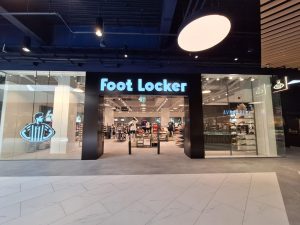 Ο όμιλος Fourlis επεκτείνει το δίκτυο της Foot Locker στην Ελλάδα και τη Ρουμανία