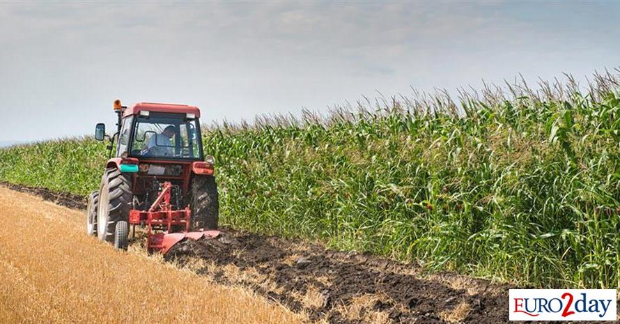 Σήμερα η προκαταβολή €363 εκατ. της βασικής ενίσχυσης στους αγρότες
