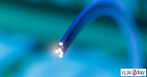 Καλπασμός με δισεκατομμύρια επενδύσεων σε οπτική ίνα και 5G