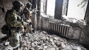 Για γέλια και για κλάματα η ουκρανική προπαγάνδα: Οι Ρώσοι μπήκαν στο Pokrovsk μεταμφιασμένοι... σε γιαγιάδες