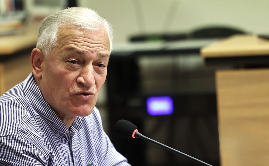 ΚΕΔΕ: Συμβολικό «λουκέτο» στους δήμους και συγκέντρωση διαμαρτυρίας στη Βουλή για τον προϋπολογισμό - FinanceNews.gr