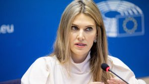 Η Εύα Καϊλή μιλά για εφιαλτικές συνθήκες στη φυλακή – «Με κρατούσαν στην απομόνωση με κρύο και φώτα αναμμένα»