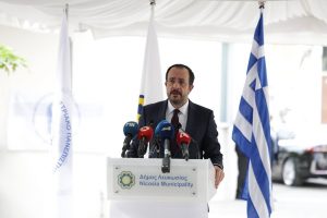 Χριστοδουλίδης: Ιστορική μέρα για Κύπρο - Το Πανεπιστήμιο Αθηνών (ΕΚΠΑ) αρχίζει τη λειτουργία του - Λαμπερά εγκαίνια