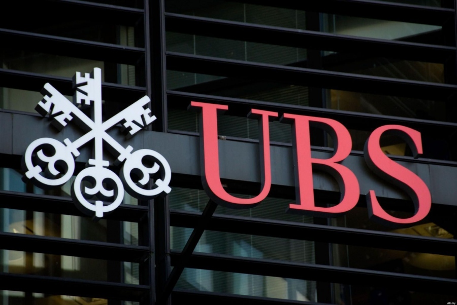 Σοκ με UBS στην Ελβετία - Μυστικές συζητήσεις με ΗΠΑ για μεταφορά έδρας