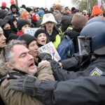 Χάος στο Giessen - Μαζικές διαδηλώσεις ακροαριστερών μπλοκάρουν το συνέδριο της νεολαίας του AfD