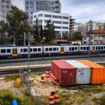 Σύγκρουση αμαξοστοιχίας της Hellenic Train με δίκυκλο στη Λένορμαν - Εγκατέλειψε το σημείο ο οδηγός