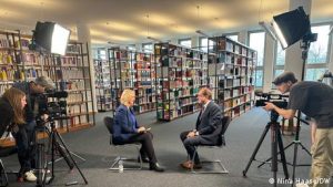 'Κέντρα επιστροφών' μεταναστών στην Αφρική θέλει ο Γερμανός ΥΠΕΣ