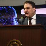 ΠΑΣΟΚ για ΟΠΕΚΕΠΕ: Όταν ο «Φραπές» λέει στον αδελφό του «μίλα με τον κουμπάρο σου πριν έρθεις στην Κρήτη», ποιον εννοεί;