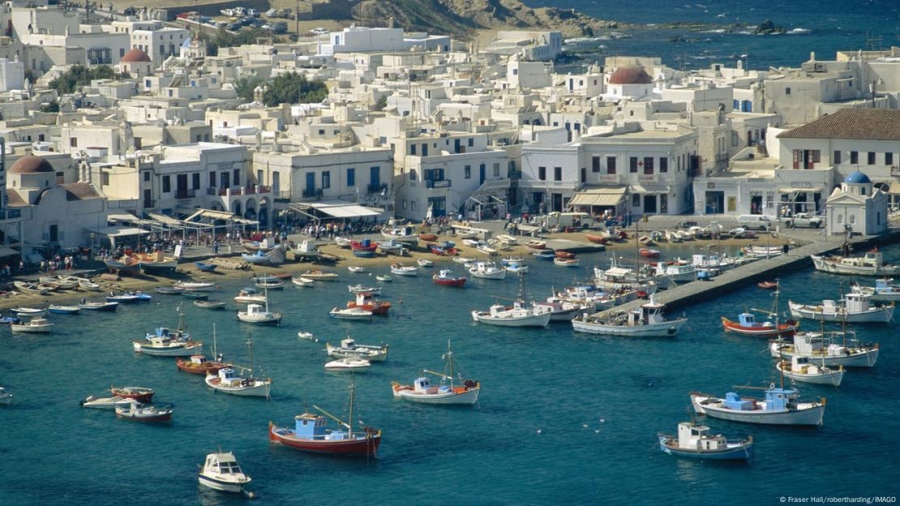 Handelsblatt: Σε οριακό σημείο οι υποδομές στα ελληνικά νησιά