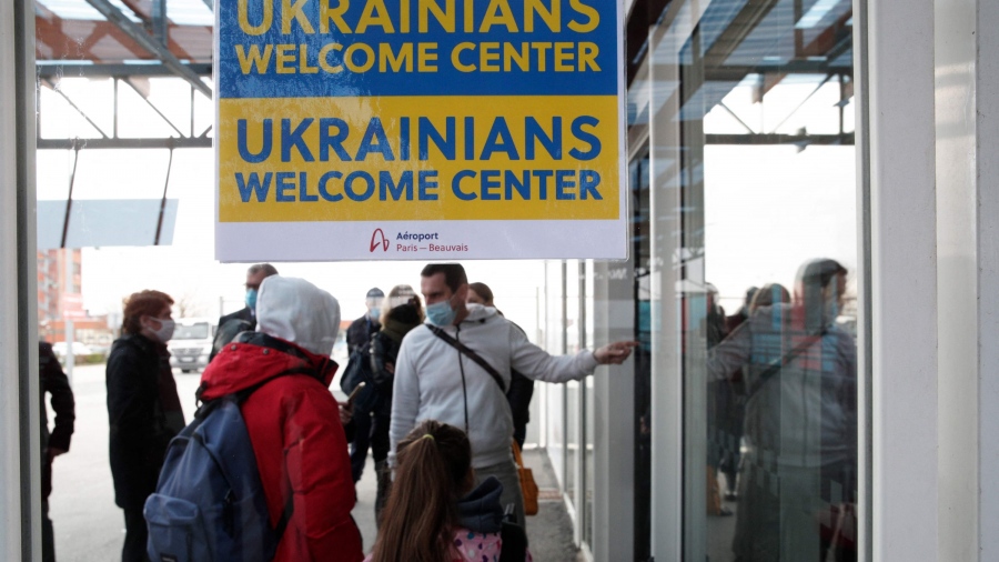 Συναγερμός στην Ουκρανία: Τουλάχιστον 121.000 νέοι από 18 έως 22 ετών εγκατέλειψαν τη χώρα