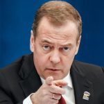 Βόμβα Medvedev: Η συνθηκολόγηση της Ουκρανίας δεν θα υπογραφεί από το καθεστώς του Zelensky