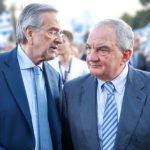 Σαμαράς περιμένει σήμα Καραμανλή για το νέο κόμμα – Η θυσία Γεραπετρίτη από Μαξίμου και το εναλλακτικό σχέδιο για Δένδια