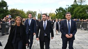 Ανδρουλάκης από Πάτρα: Κορυφαίο ζήτημα για το ΠΑΣΟΚ η περιφερειακή ανάπτυξη - Πυρά στην κυβέρνηση για το αγροτικό - FinanceNews.gr