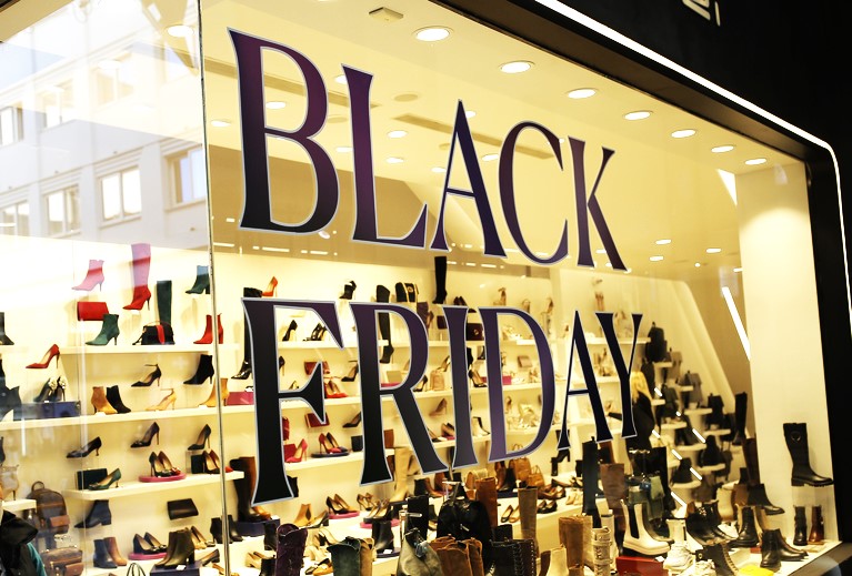 Black Friday και Cyber Monday: Πρόωρη ζήτηση για ηλεκτρονικά και τεχνολογικά προϊόντα - FinanceNews.gr