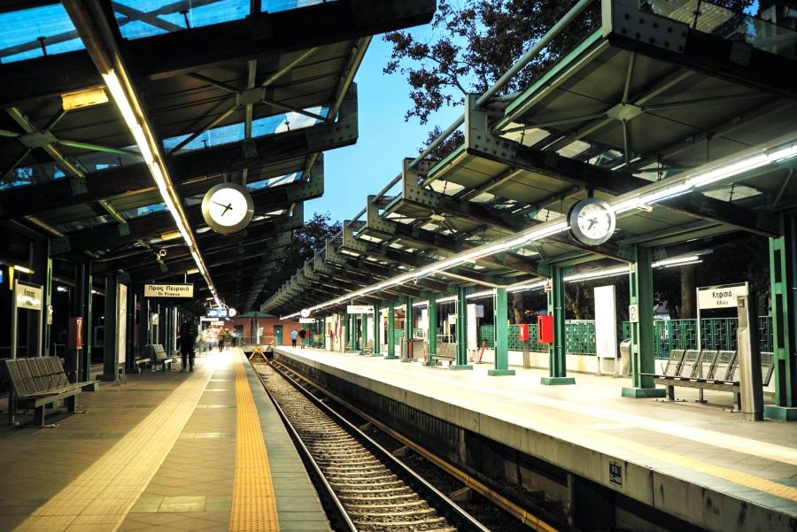 Στάση εργασίας σε Μετρό και Τραμ τα ξημερώματα του Σαββάτου: Γιατί αντιδρούν οι εργαζόμενοι - FinanceNews.gr