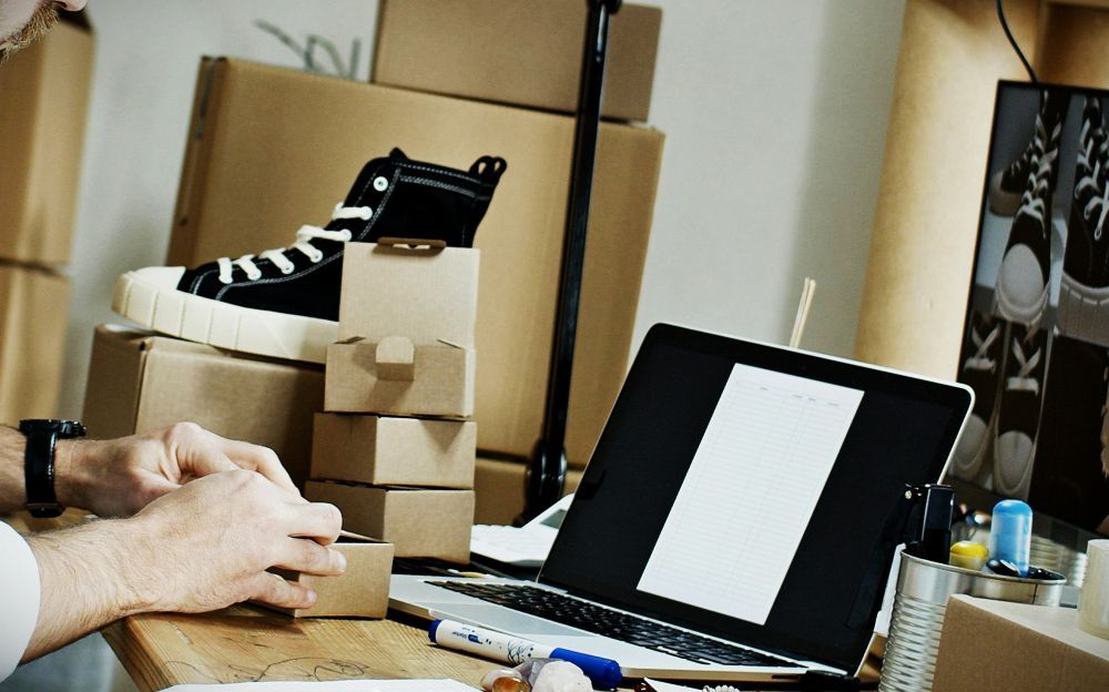 Απάτες στο διαδίκτυο: Phishing, deepfakes και οικονομικές απώλειες - FinanceNews.gr