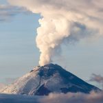 Ιαπωνία: Εξερράγη το ηφαίστειο Σακουρατζίμα στην Ιαπωνία - Ακυρώθηκαν πτήσεις λόγω της ηφαιστειακής τέφρας