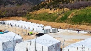 Αναβρασμός στη δομή μεταναστών στις Σέρρες: Τραυματίες αστυνομικοί - FinanceNews.gr