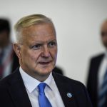 Olli Rehn (ΕΚΤ): Η υπερβολική επιβράδυνση του πληθωρισμού είναι επικίνδυνη – Η ανάπτυξη στην Ευρωζώνη άντεξε