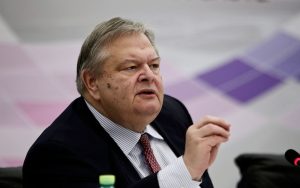 Περέμβαση Βενιζέλου: Η χώρα είναι μη διακυβερνήσιμη και αυτό πιστοποιείται