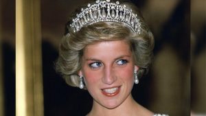 Νέο βιβλίο κατηγορεί το BBC για «συγκάλυψη» μετά τη συνέντευξη της πριγκίπισσας Diana