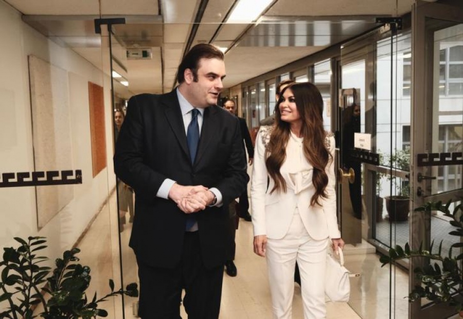 Συνάντηση Guilfoyle με Πιερρακάκη - Τι συζήτησαν