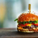  Συνωστισμός από διεθνείς αλυσίδες fast food: «Οι νόστιμες ειδήσεις είναι καθ’ οδόν» - FinanceNews.gr