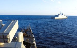 Ελλάδα-Γαλλία: Υπογράφηκε η συμφωνία των 982 εκατ. για τη φρεγάτα «Θεμιστοκλής» - FinanceNews.gr